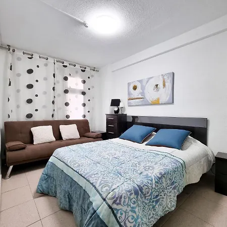 Cosy Near The Sea In Americas Playa de las Americas (Tenerife)