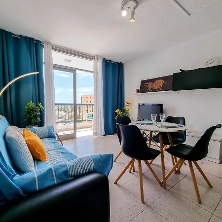 Cosy Near The Sea In Americas Apartment *