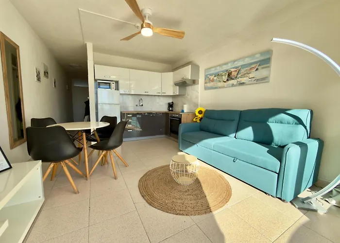 Cosy Near The Sea In Americas Lägenhet *